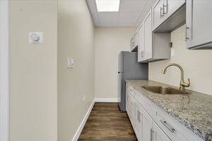 11-3107 Elrod Road-11