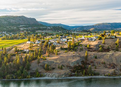 514624-west-kelowna