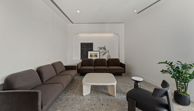 414 3316 Lakeshore Rd