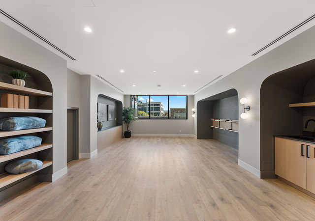 414 3316 Lakeshore Rd