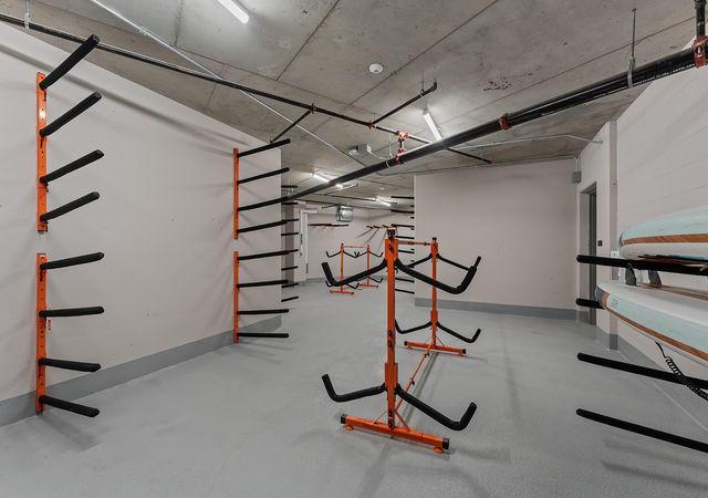 414 3316 Lakeshore Rd