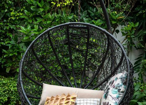 hanging garden swing chair