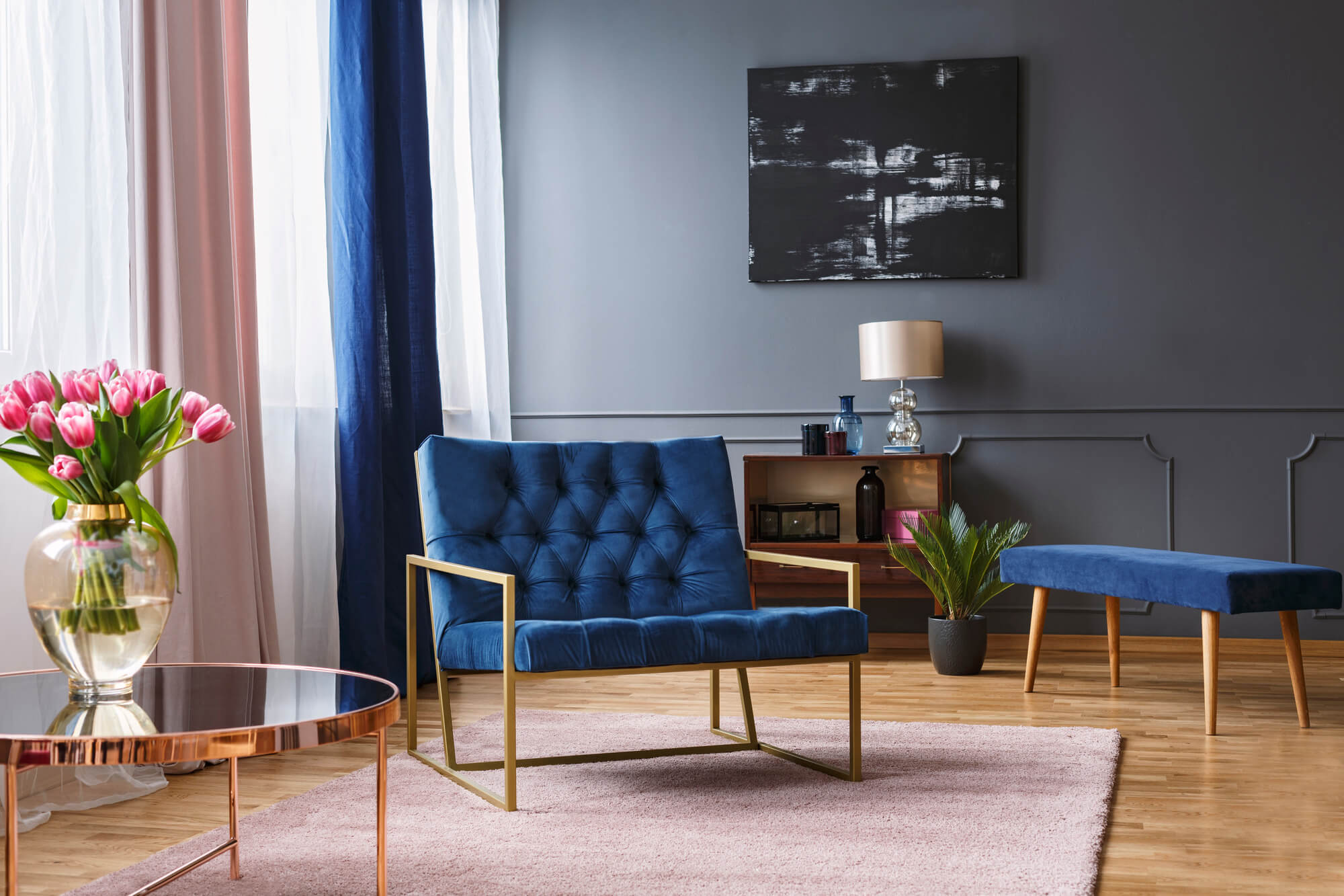 modern blue chair decor
