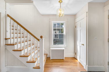 23-web-or-mls-31_Homecrest_6363