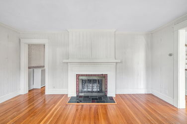 9-web-or-mls-31_Homecrest_6315