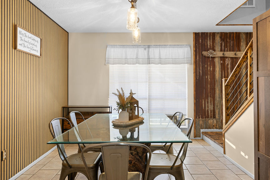 12 - 2098 Cedar Creek