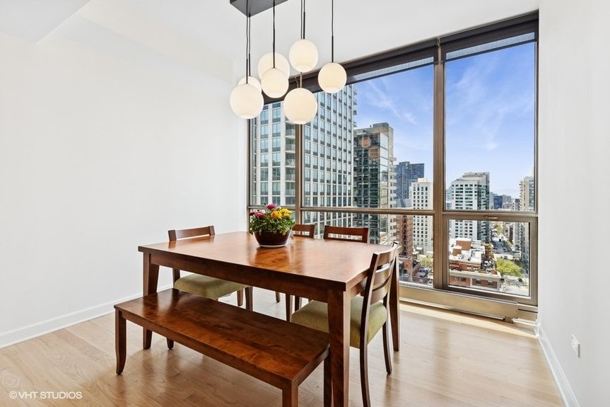 05_21EHuronSt_2209_Small