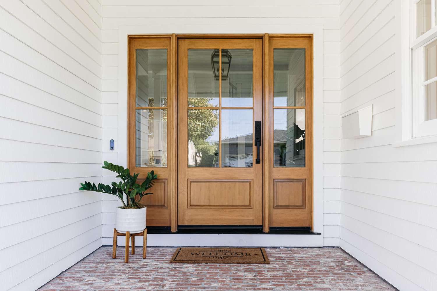 front-door-sizes-5093450-hero-ac5961d7394848d9ab0d473b84498f11 (1)