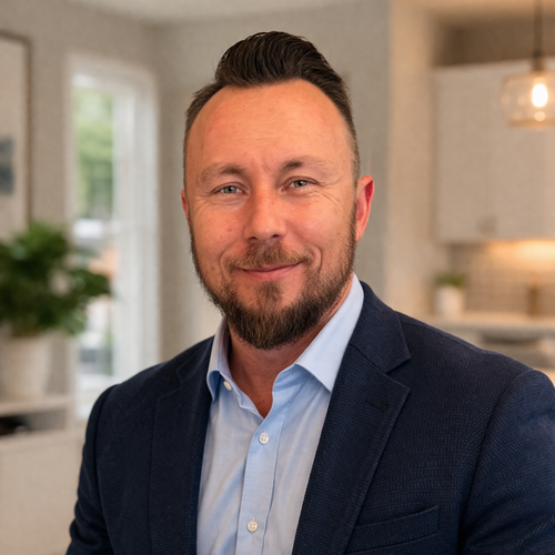 Realtor Headshot - Bo McDonald