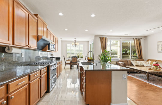 2 Donson Court-18