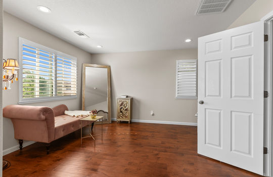 2 Donson Court-31