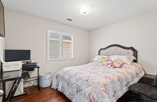 2 Donson Court-45