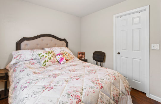 2 Donson Court-46
