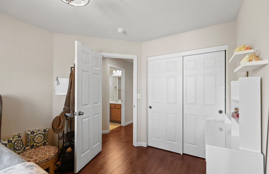 2 Donson Court-50