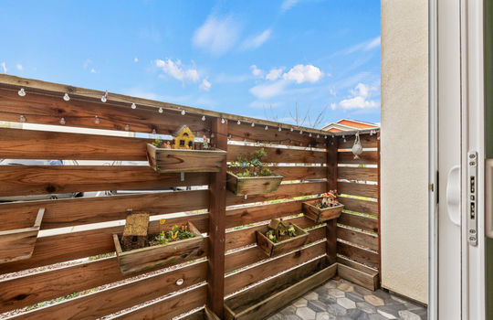 4536 Ocean Lane-19