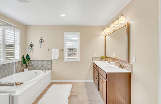 4718 Ocean Lane-32