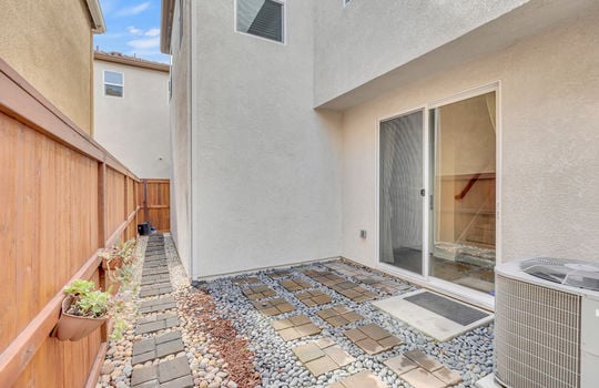 4718 Ocean Lane-45