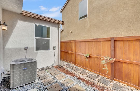4718 Ocean Lane-46