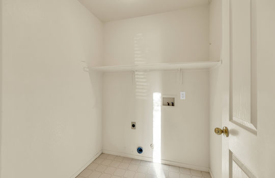 9311 Lakepoint Drive-19