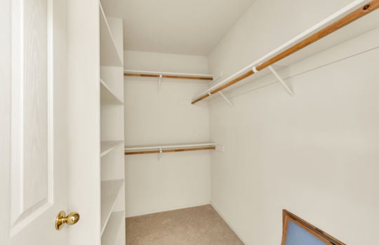 9311 Lakepoint Drive-30