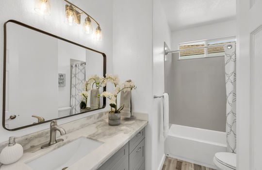 5409 Friesian Way-39