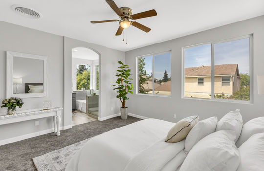5409 Friesian Way-45