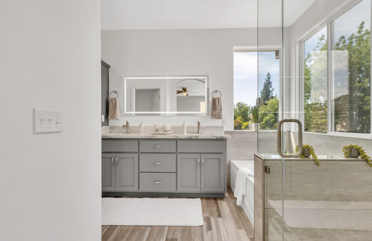 5409 Friesian Way-47