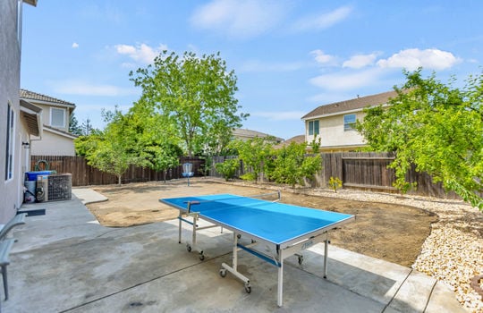 5409 Friesian Way-55