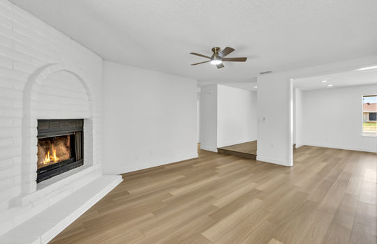 8182 Austell Way-13