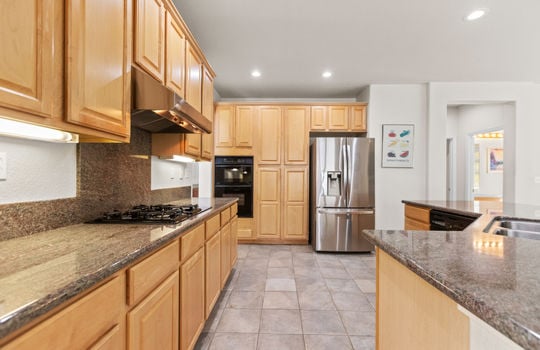 2900 Buckminster Drive-27