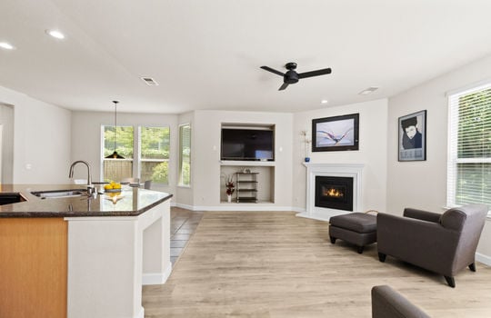2900 Buckminster Drive-29