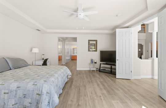 2900 Buckminster Drive-32