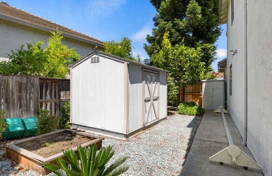2900 Buckminster Drive-68