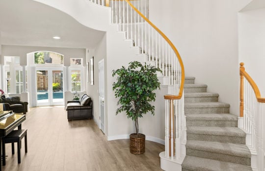 2900 Buckminster Drive-8