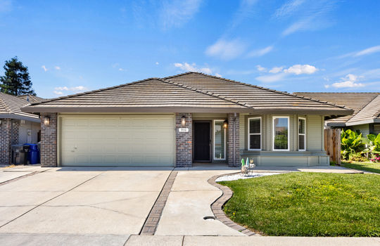 910 Cedar Canyon Circle-1