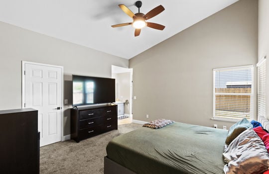910 Cedar Canyon Circle-32