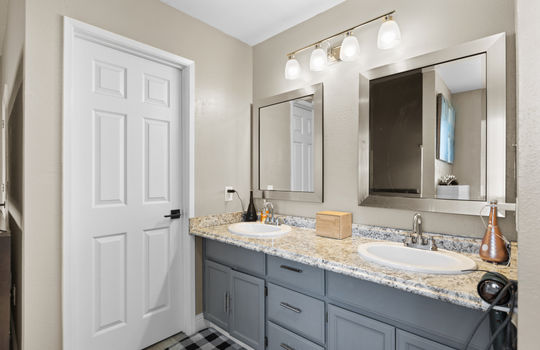 910 Cedar Canyon Circle-37