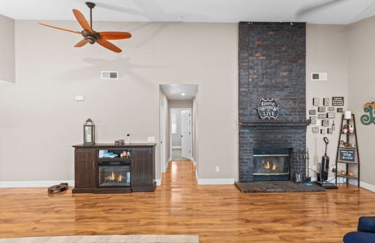 910 Cedar Canyon Circle-9