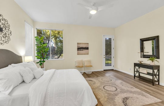2230 Solitude Way-40