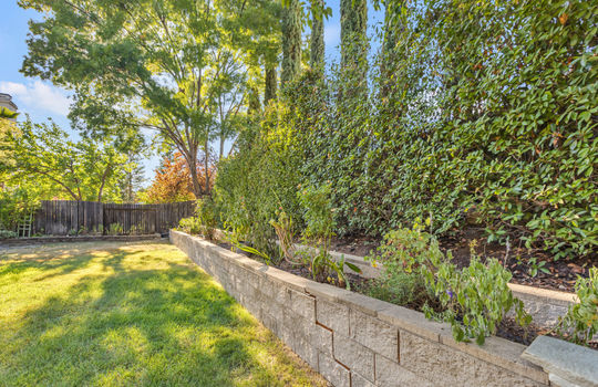 2230 Solitude Way-52