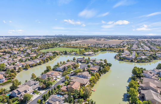 3532 Bridgway Lakes Drive-76