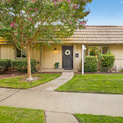 Condos & Townhomes for Sale in Sacramento: Pros, Cons & Who They’re Perfect For