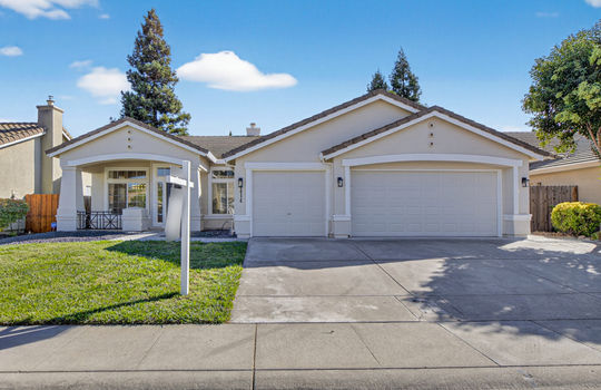 4414 Bantam Way-1