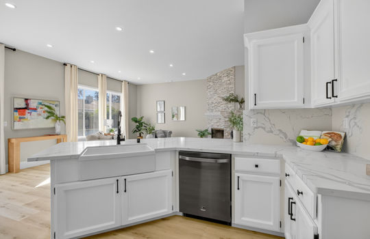 4414 Bantam Way-24