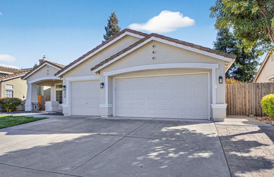 4414 Bantam Way-3