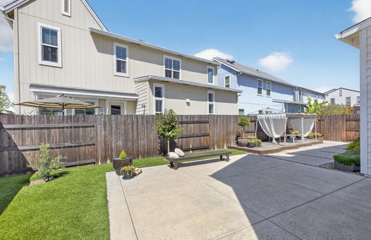 921 Farmhouse Way-71