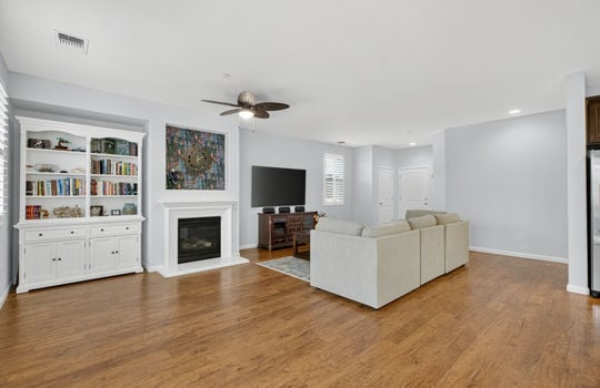 12327 El Portal Way-15