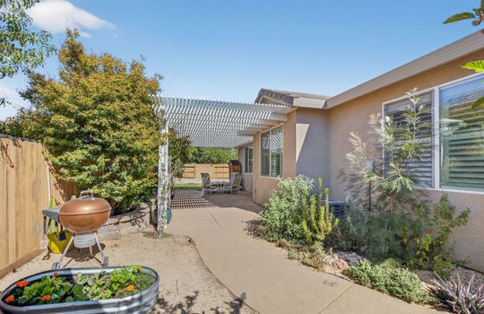 12327 El Portal Way-53