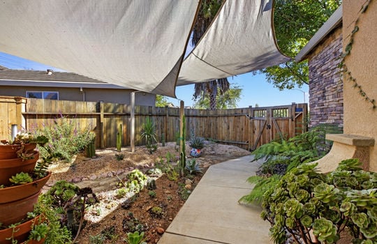 12327 El Portal Way-8