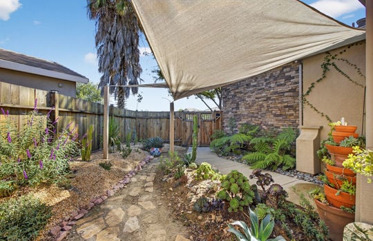 12327 El Portal Way-9